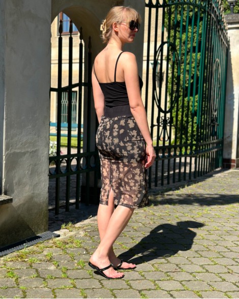 Sukně dámská Calvin Klein černo-hnědá květinový vzor